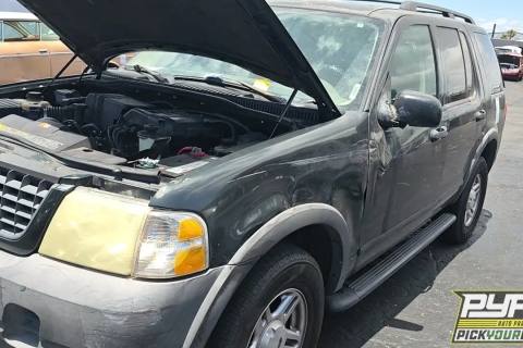 Photo of 2003 Ford Explorer