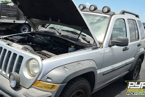 Photo of 2006 Jeep Liberty