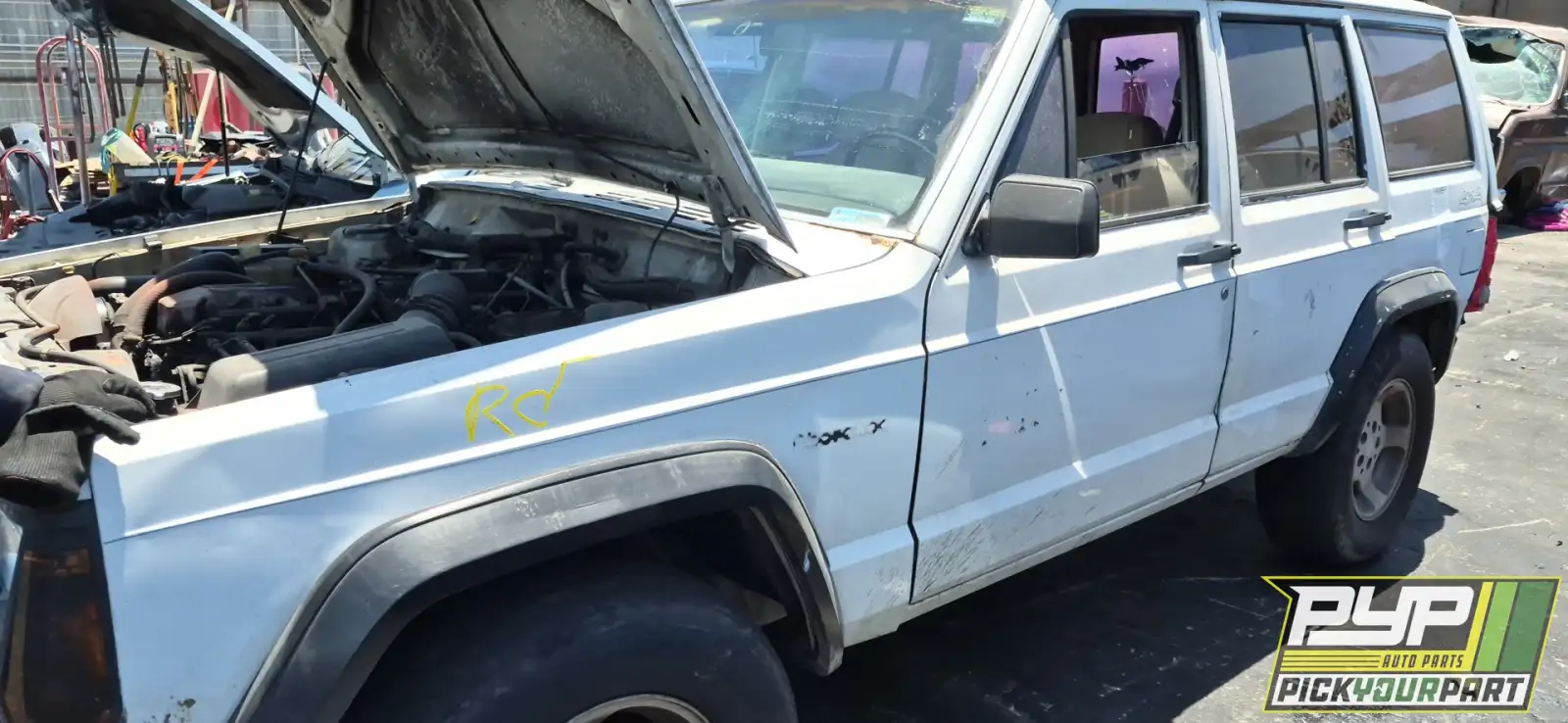 Photo of 1992 Jeep Cherokee