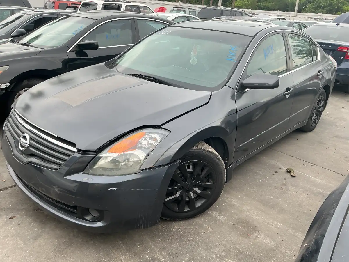 Photo of 2007 Nissan Altima