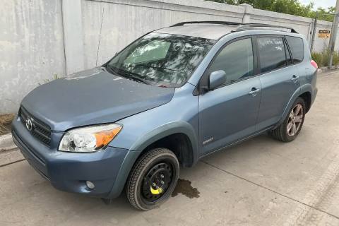 Photo of 2006 Toyota Rav4