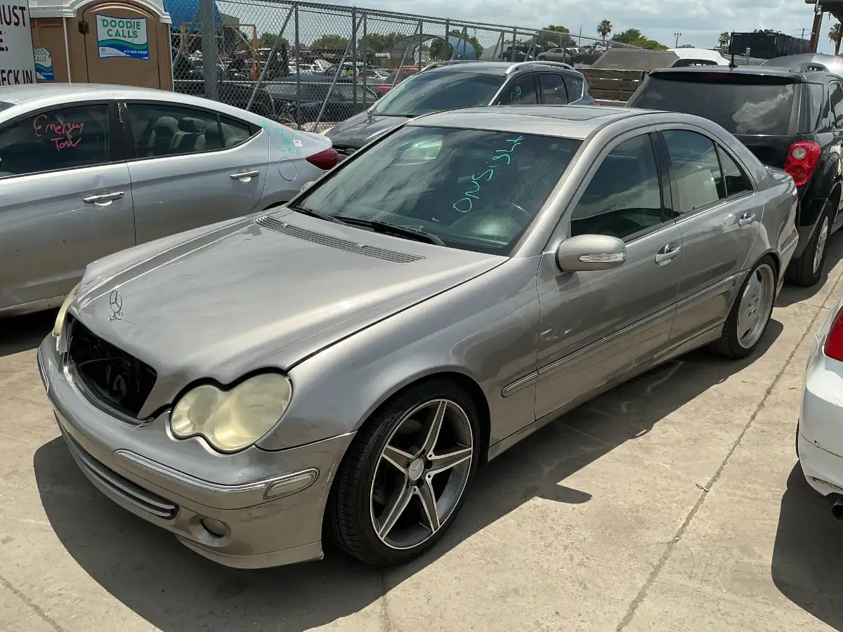 Photo of 2006 Mercedes-Benz C-Class