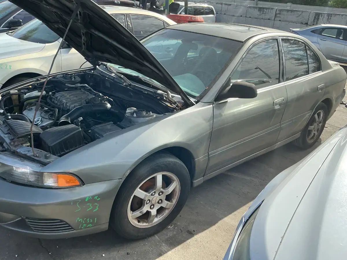 Photo of 2002 Mitsubishi Galant