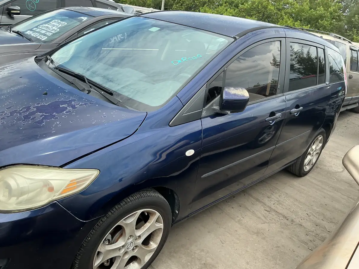 Photo of 2009 Mazda Mazda5