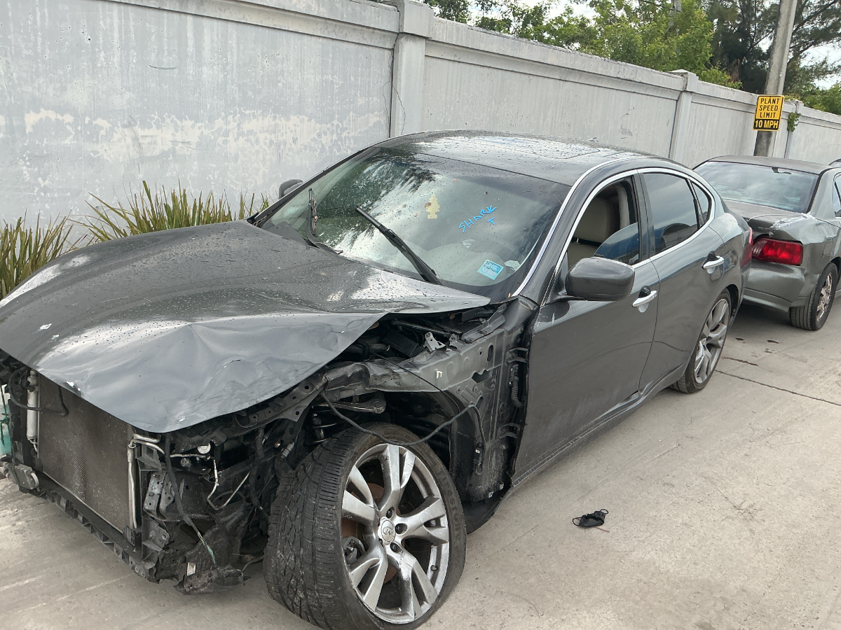Photo of 2011 Infiniti M37X