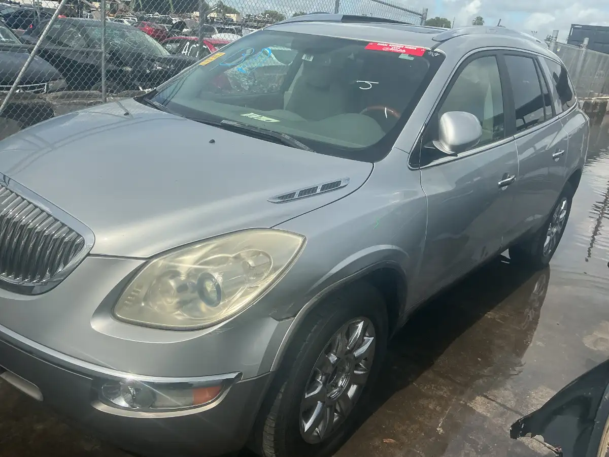 Photo of 2011 Buick Enclave