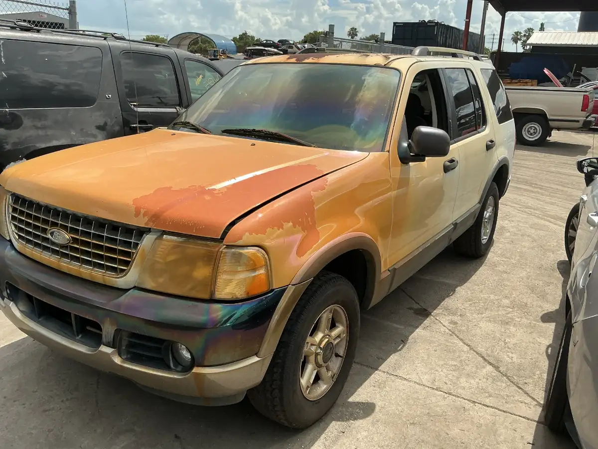 Photo of 2003 Ford Explorer