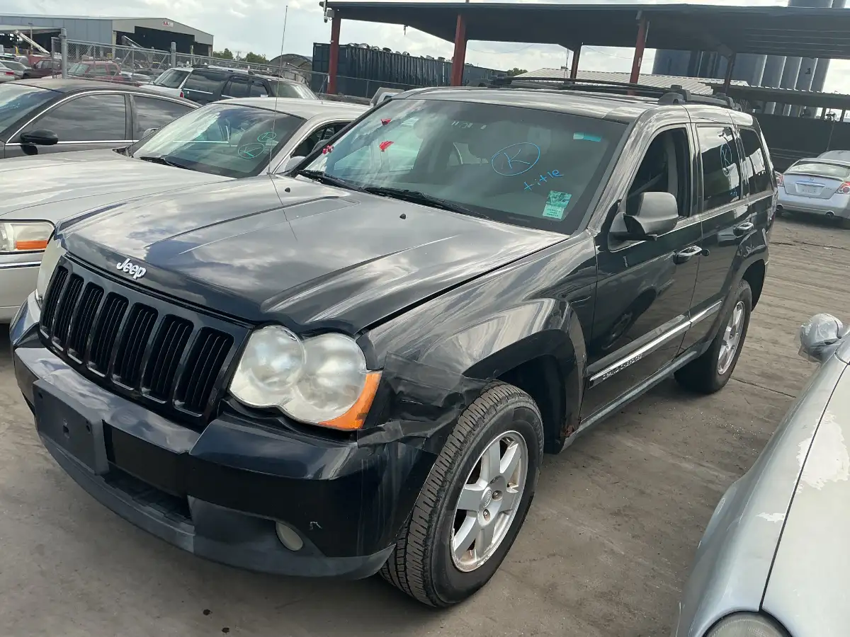 Photo of 2010 Jeep Grand Cherokee