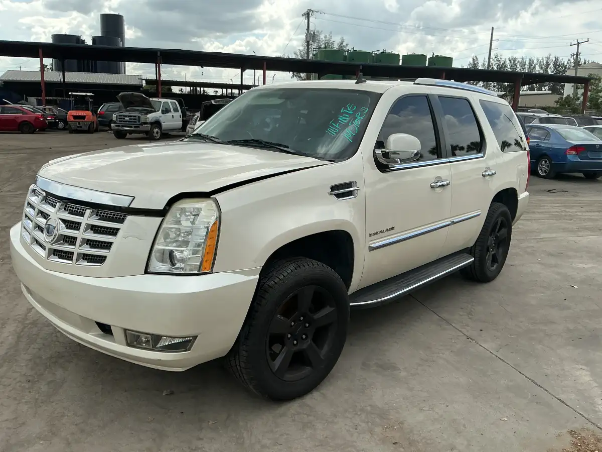 Photo of 2010 Cadillac Escalade