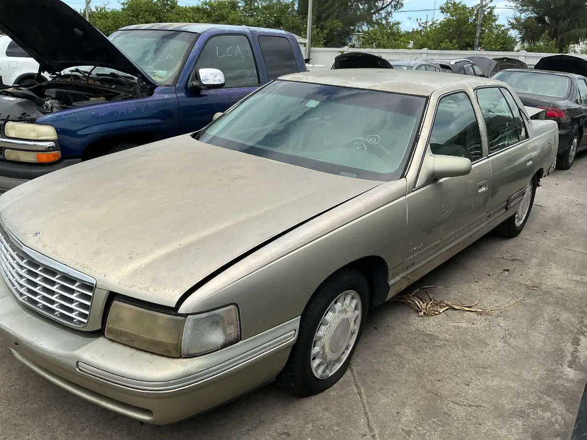 Photo of 1997 Cadillac Deville