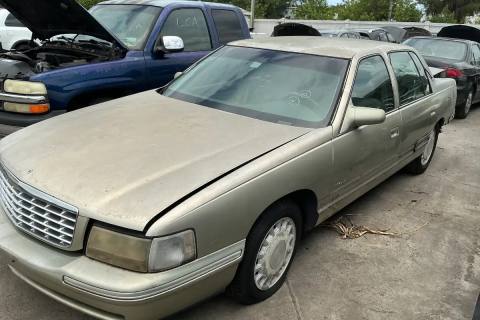 Photo of 1997 Cadillac Deville
