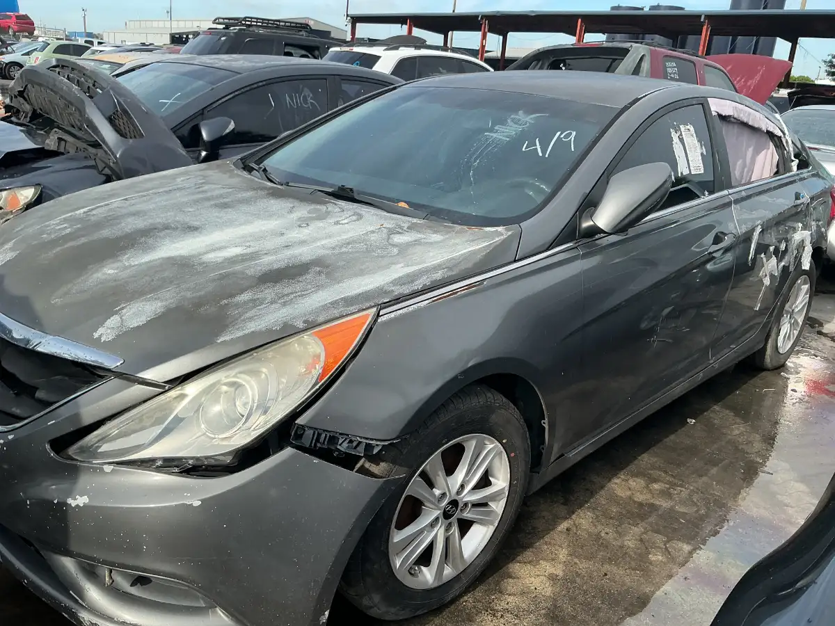 Photo of 2013 Hyundai Sonata