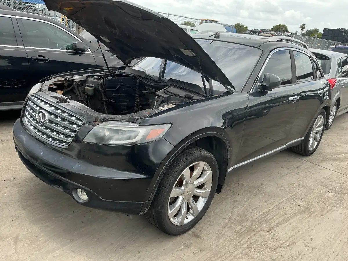 Photo of 2004 Infiniti Fx35