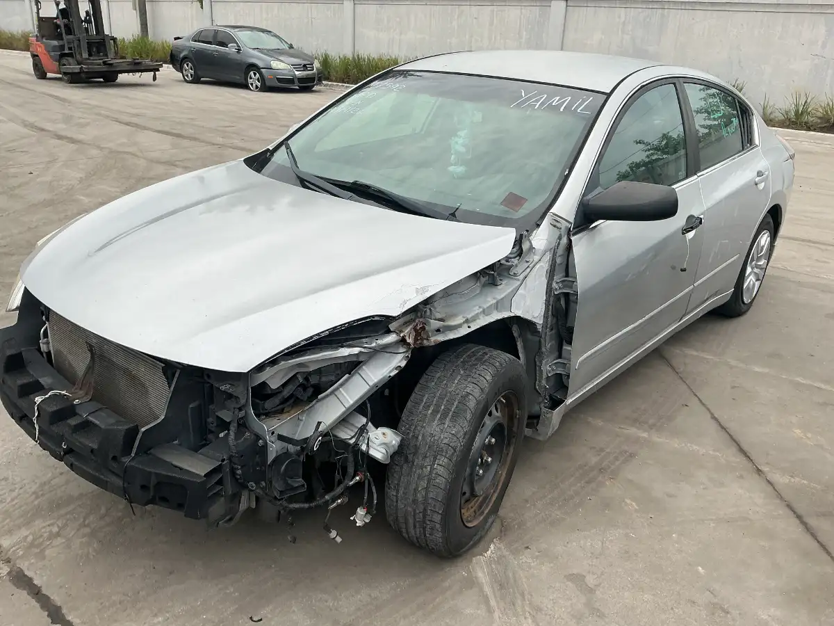 Photo of 2012 Nissan Altima