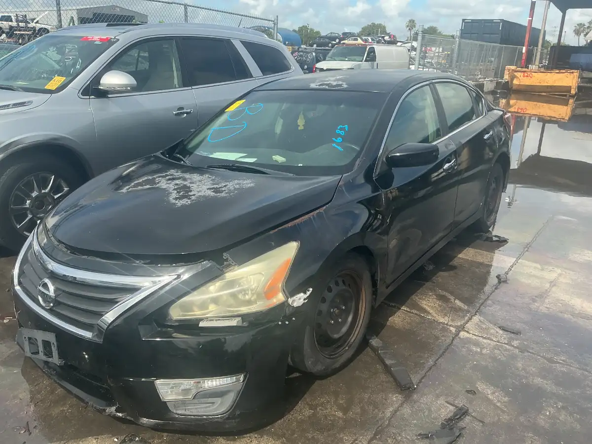 Photo of 2013 Nissan Altima