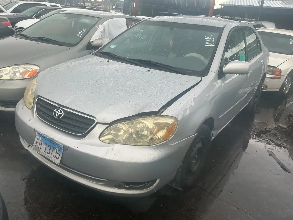 Photo of 2005 Toyota Corolla