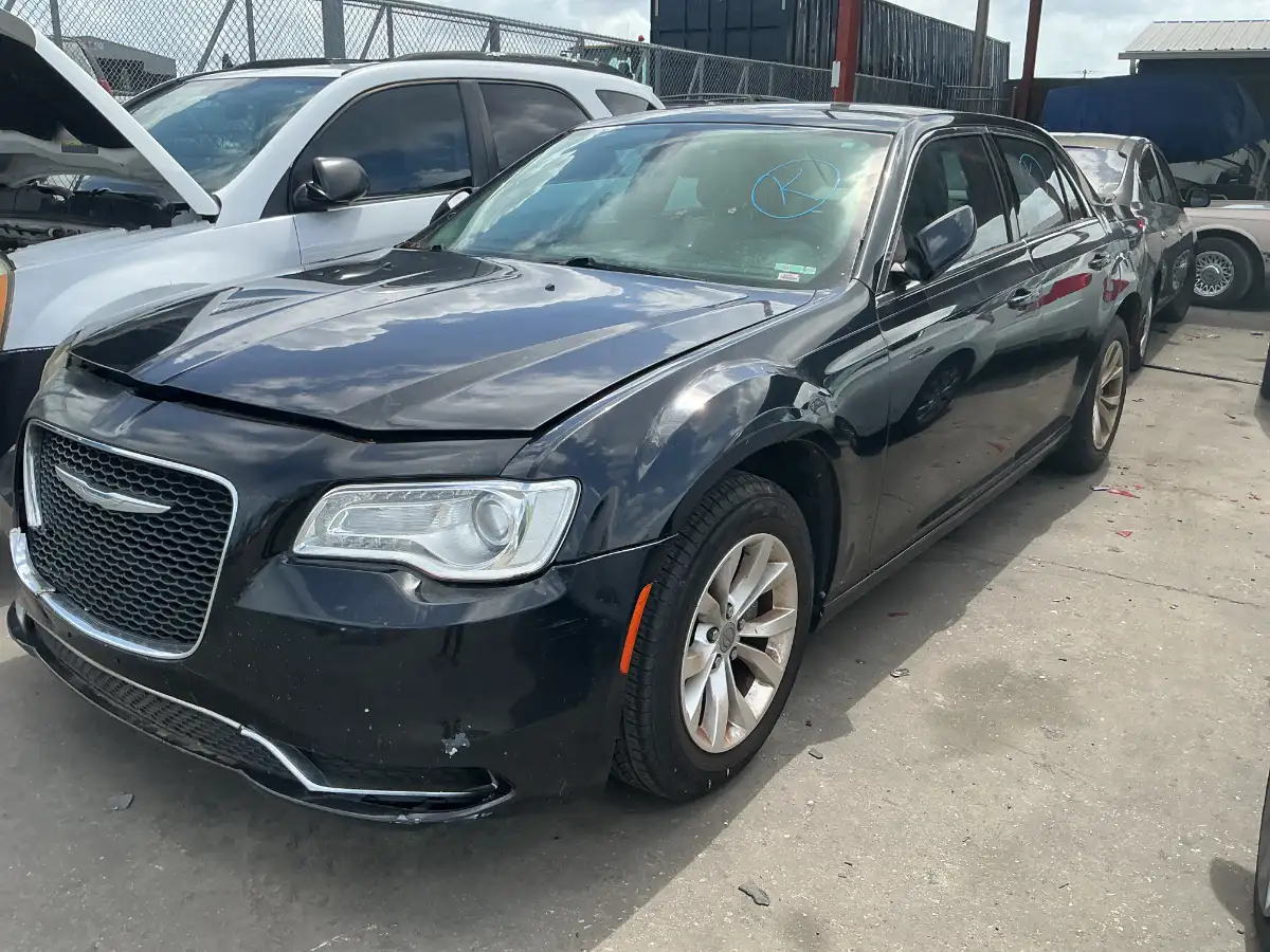 Photo of 2015 Chrysler 300