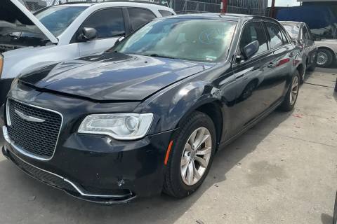 Photo of 2015 Chrysler 300