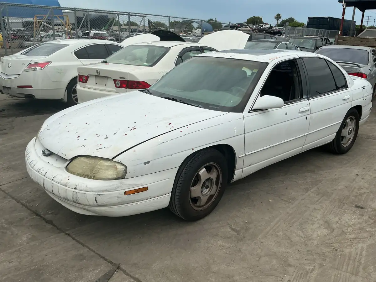 Photo of 1998 Chevrolet Lumina