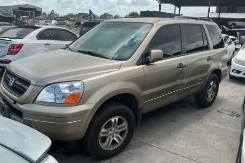 Photo of 2004 Honda Pilot