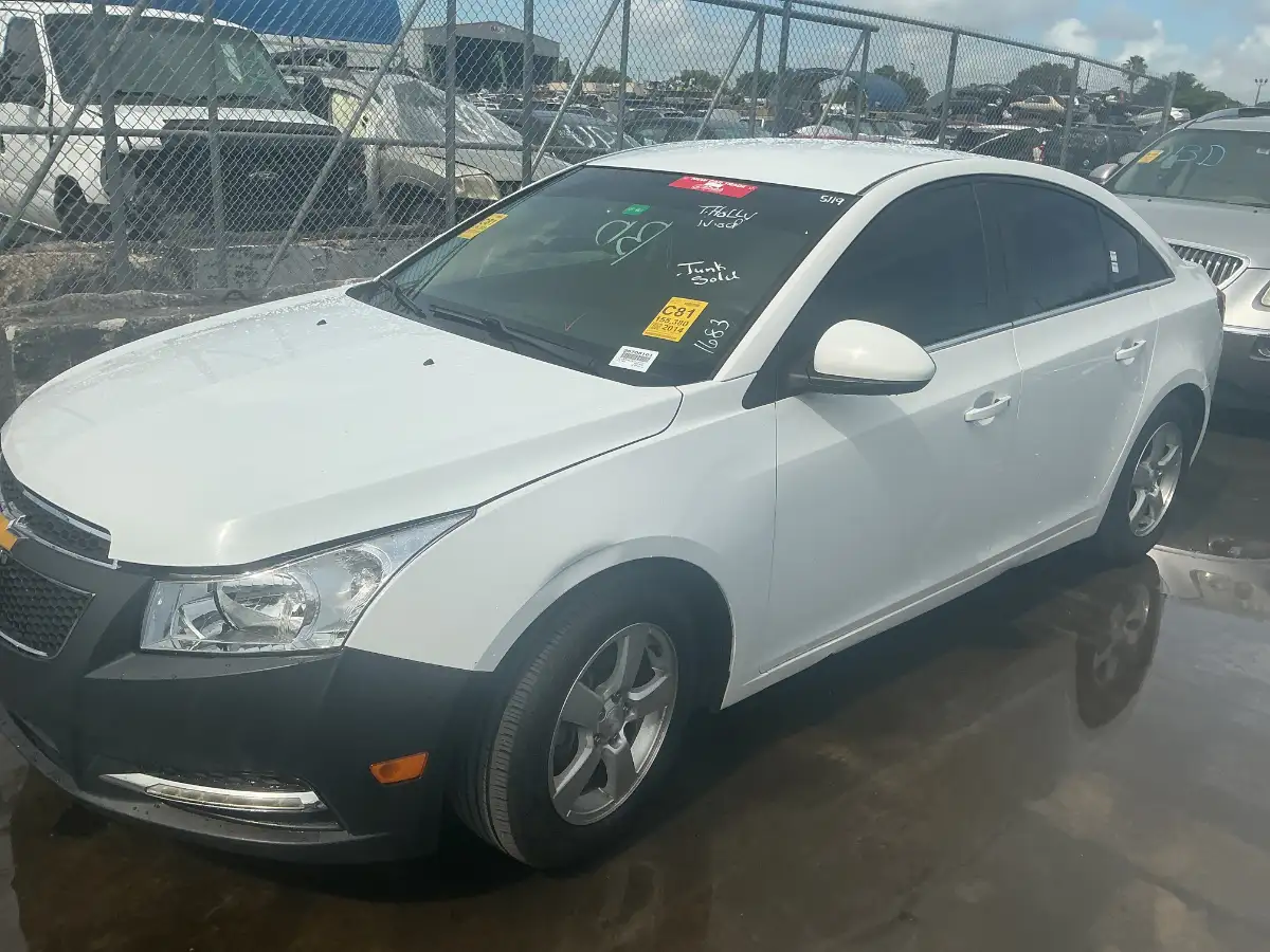 Photo of 2014 Chevrolet Cruze