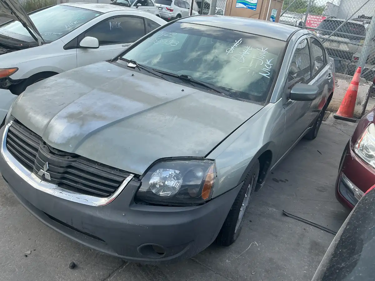 Photo of 2007 Mitsubishi Galant