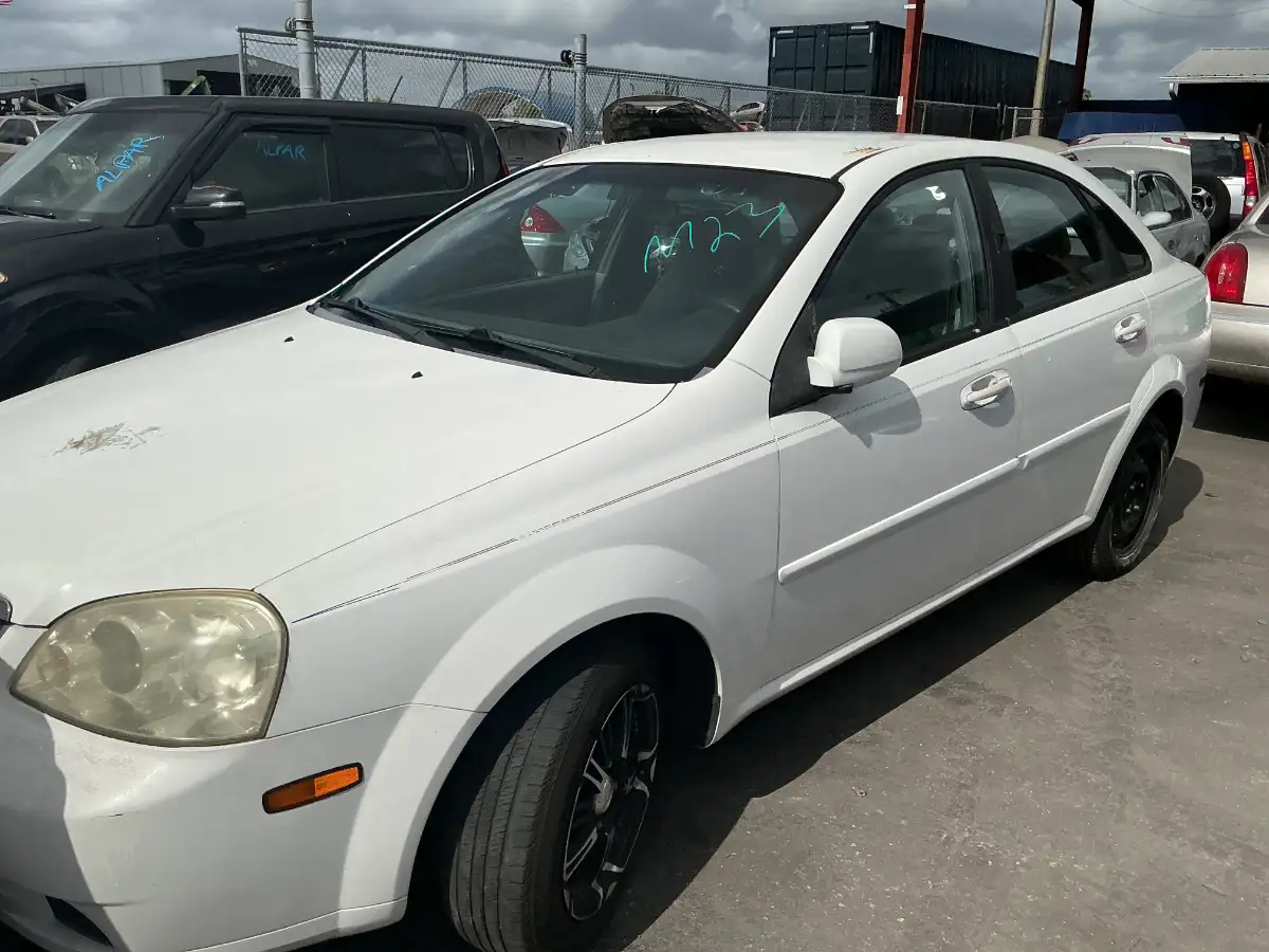 Photo of 2008 Suzuki Forenza