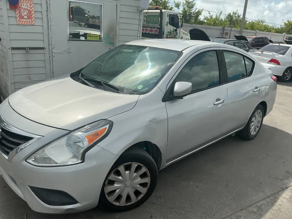 Photo of 2017 Nissan Versa