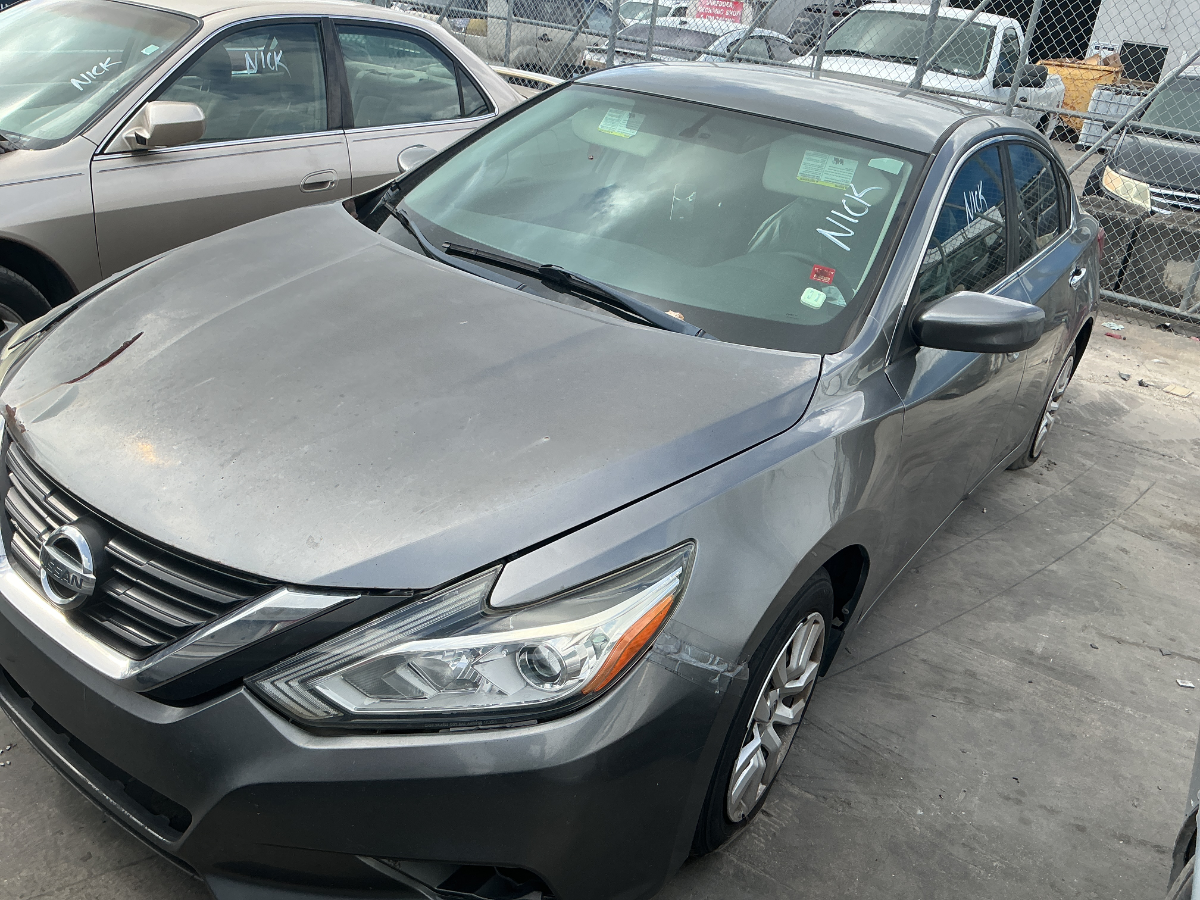 Photo of 2016 Nissan Altima