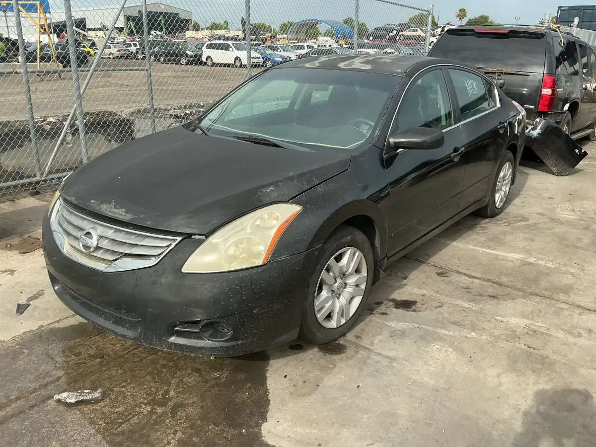 Photo of 2012 Nissan Altima