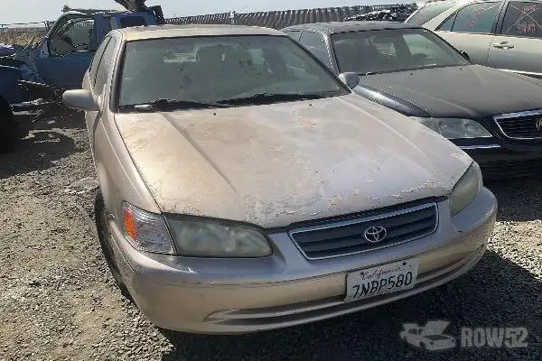 Photo of 2000 Toyota Camry