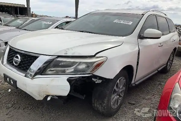 Photo of 2013 Nissan Pathfinder