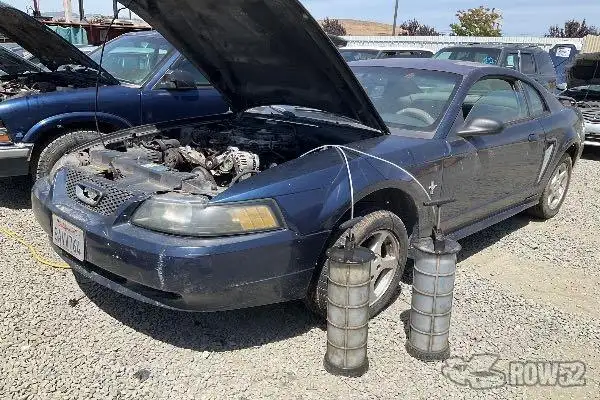 Photo of 2002 Ford Mustang