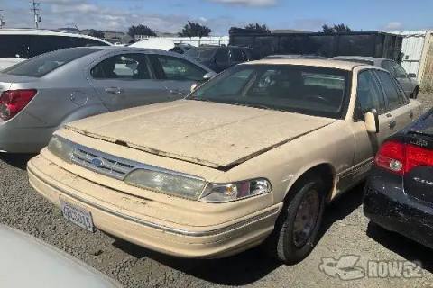 Photo of 1996 Ford Crown Victoria