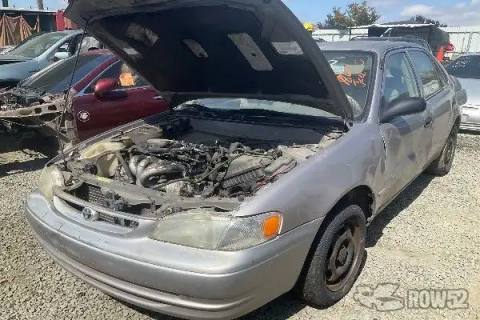 Photo of 1999 Toyota Corolla
