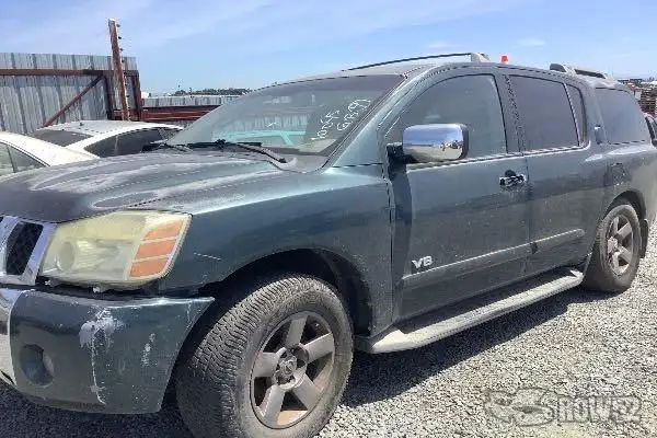 Photo of 2005 Nissan Armada