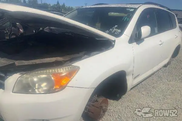 Photo of 2006 Toyota Rav4