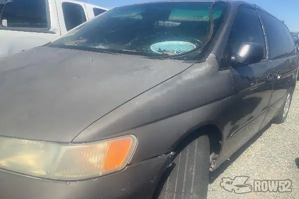 Photo of 1999 Honda Odyssey