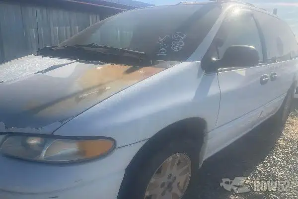 Photo of 1996 Dodge Caravan