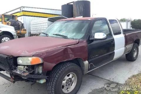 Photo of 2000 GMC Sierra 1500
