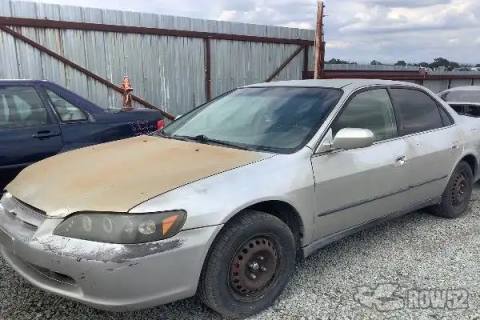 Photo of 1999 Honda Accord