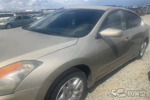 Photo of 2009 Nissan Altima
