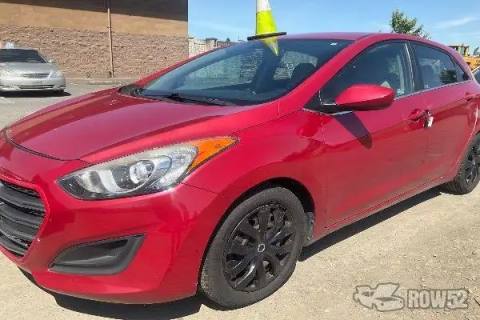 Photo of 2016 Hyundai Elantra GT