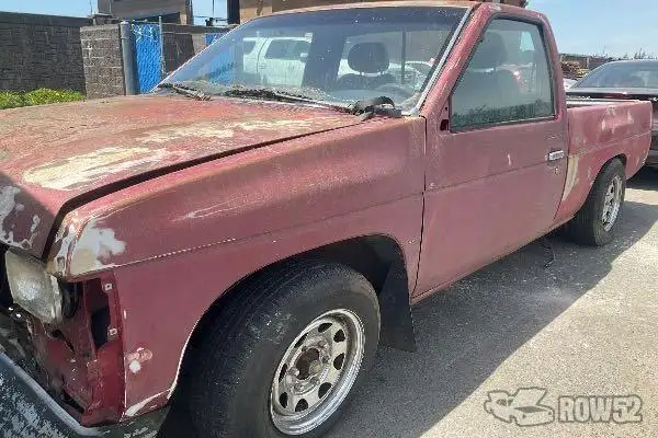 Photo of 1997 Nissan Pickup