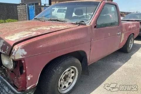 Photo of 1997 Nissan Pickup