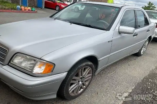Photo of 2000 Mercedes-Benz C-Class