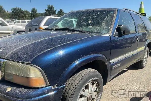 Photo of 2000 GMC Envoy