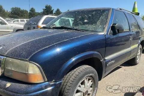 Photo of 2000 GMC Envoy