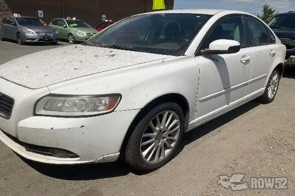 Photo of 2010 Volvo S40