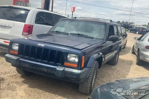 Photo of 2001 Jeep Cherokee